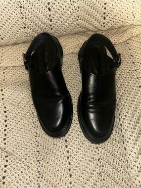 Maguire Women's Black Leather Slingback Mules